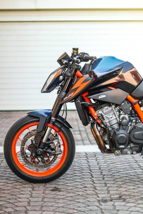 KTM 890 Duke R (2022 - 23) (4)