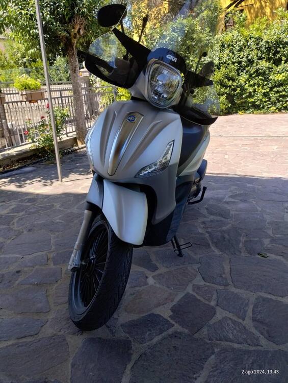 Piaggio Beverly 300 S ABS-ASR (2021 - 24) (3)