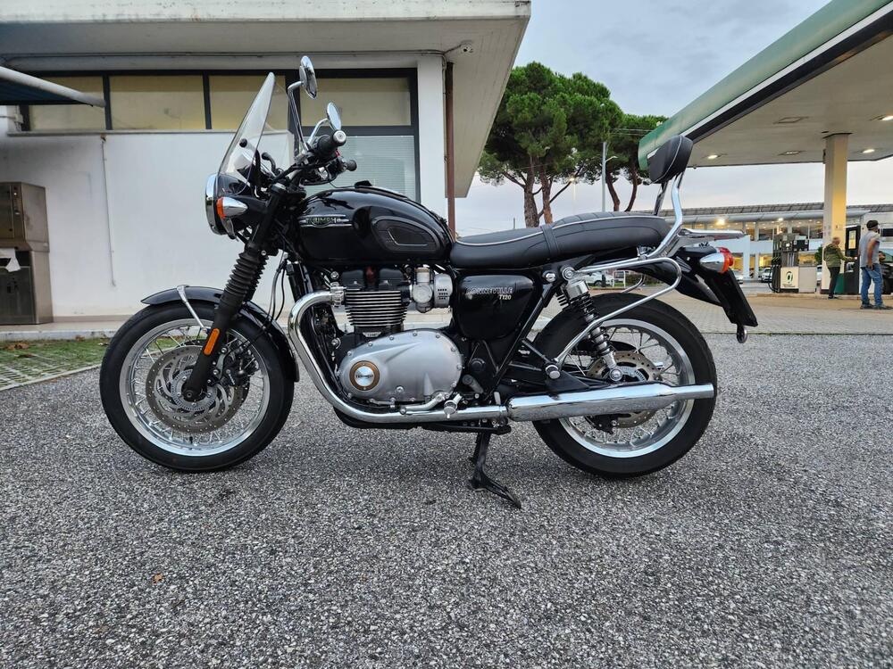 Triumph Bonneville T120 (2021 - 24)