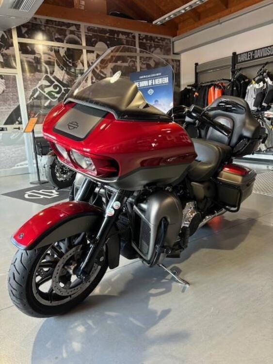 Harley-Davidson 114 Road Glide Ultra (2019) - FLTRXU (3)