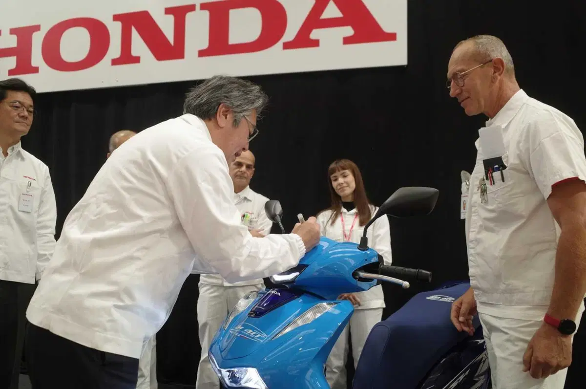 Buon compleanno all'Honda SH, che compie 40 anni! La storia dal 1984 ad oggi (2)