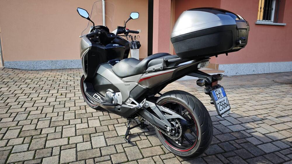 Honda Integra 750 DCT Sport (2017) (4)