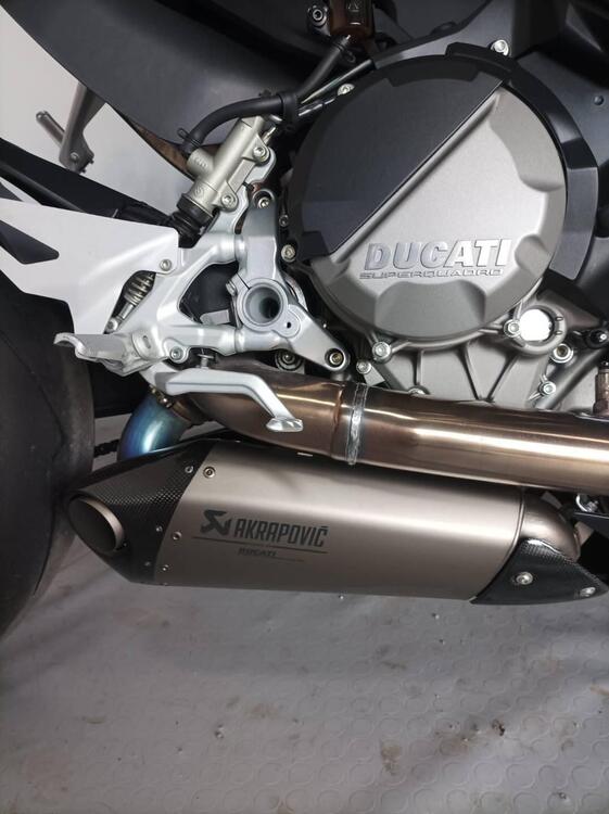 Ducati Streetfighter V2 (2022 - 24) (3)