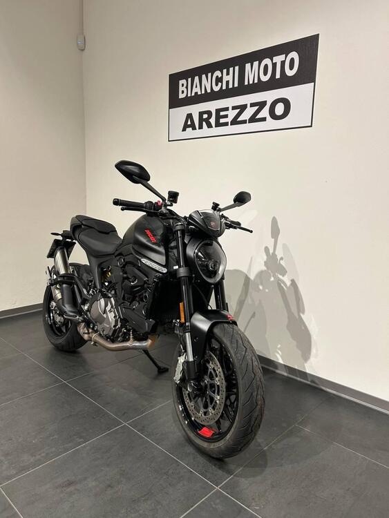 Ducati Monster 937 + (2021 - 24) (3)