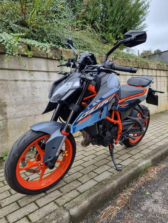 KTM 390 Duke (2024) (3)