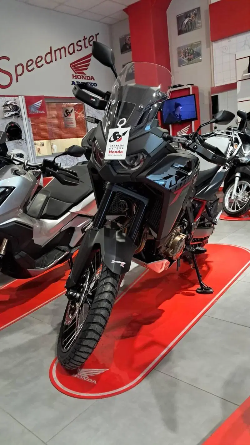 Honda Africa Twin CRF 1100L ES DCT (2024 - 26) (3)
