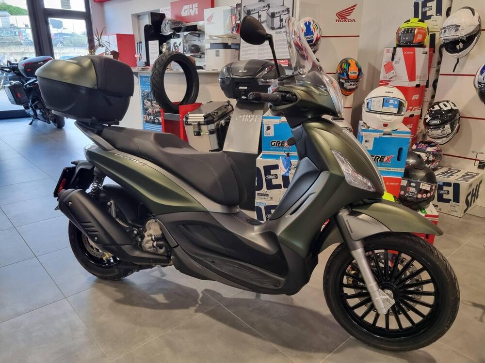 Piaggio Beverly 300 ABS-ASR (2021 - 24)