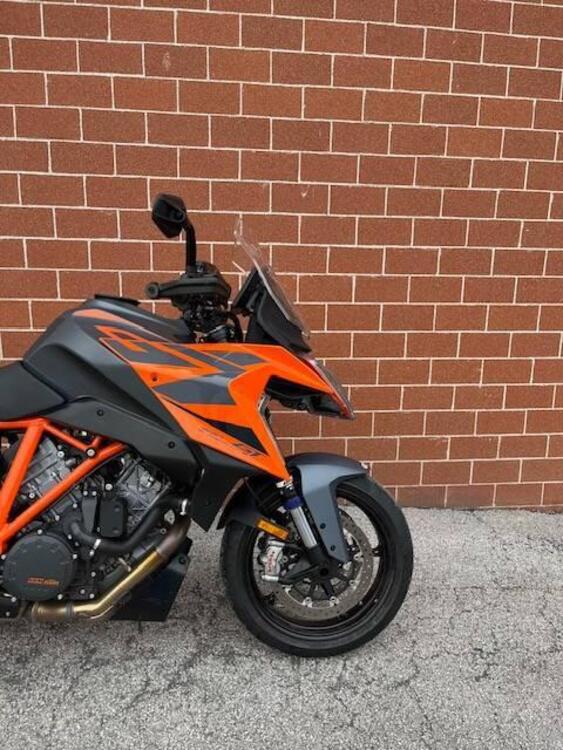 KTM 1290 Super Duke GT (2022 - 24) (3)