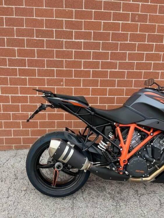 KTM 1290 Super Duke GT (2022 - 24) (4)