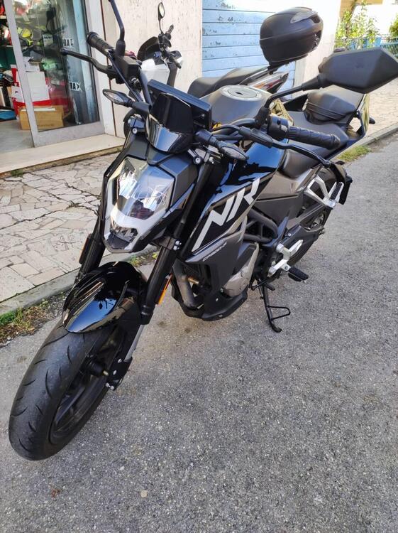 CFMOTO 300NK (2021 - 24) (4)