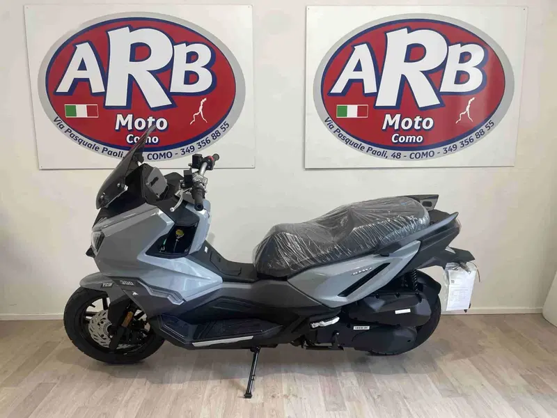 Sym ADX 300 (2024 - 26) (3)