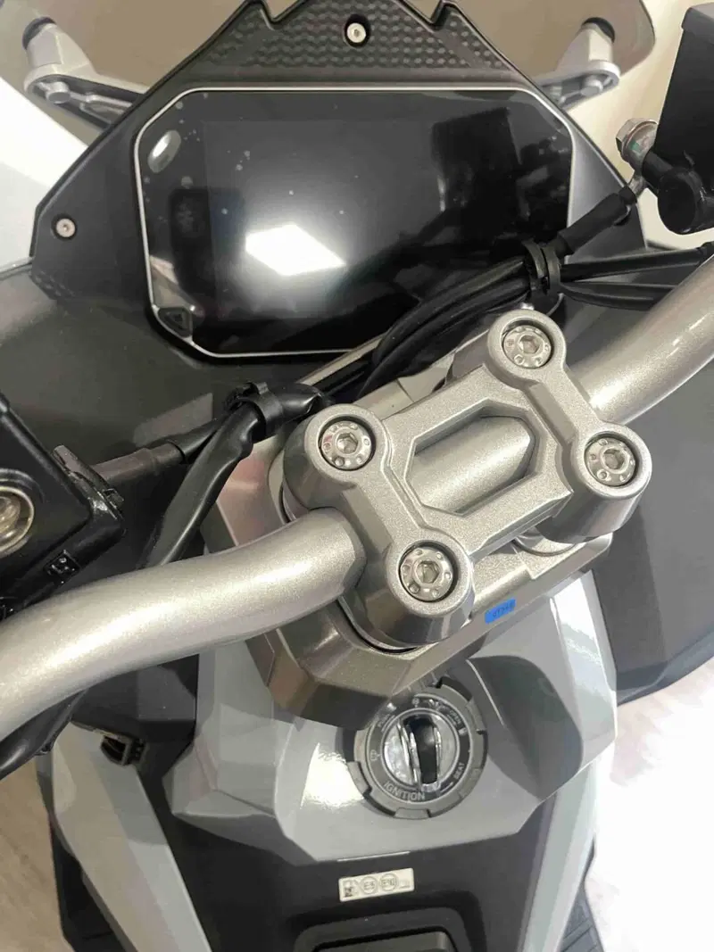 Sym ADX 300 (2024 - 26) (4)
