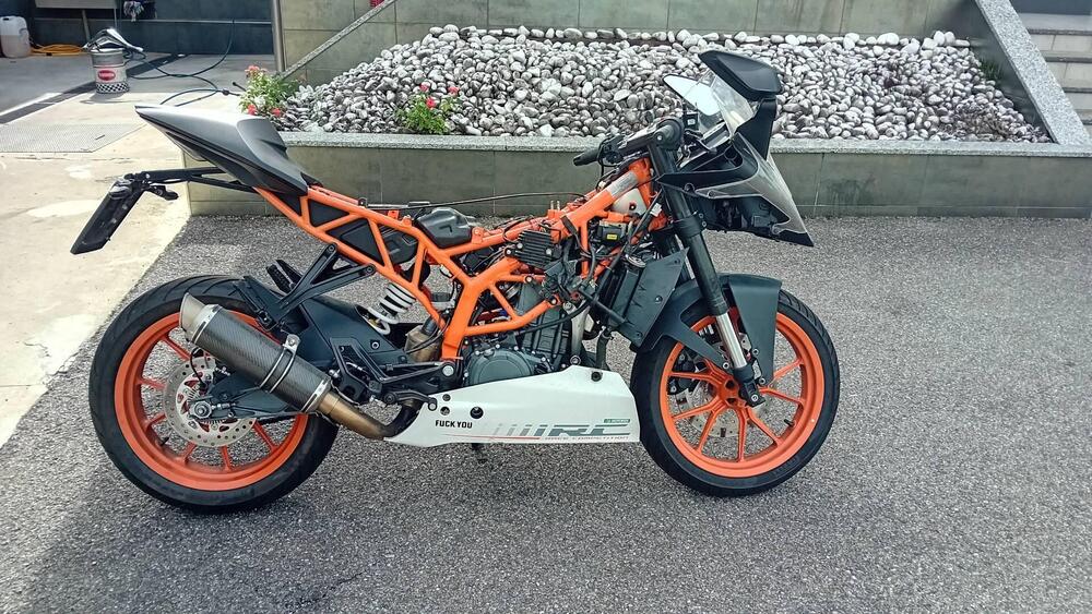 KTM RC 390 ABS (2015 - 16) (3)