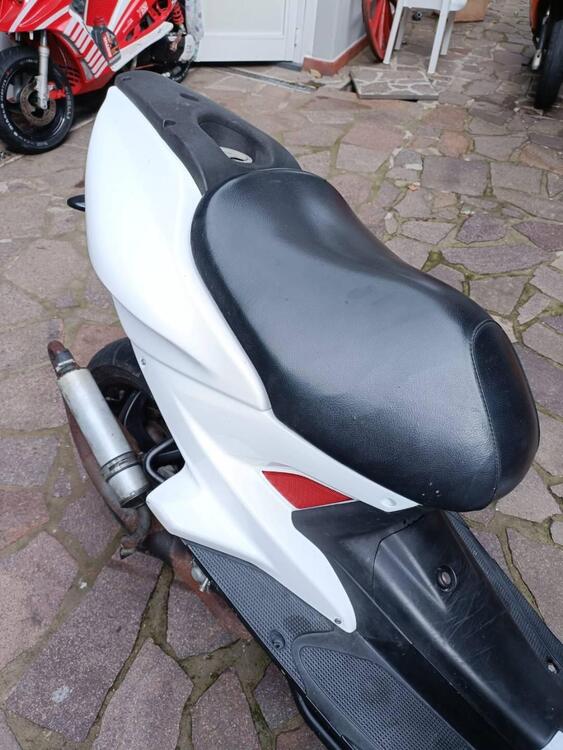 Yamaha Aerox 50 (1999 - 07) (2)