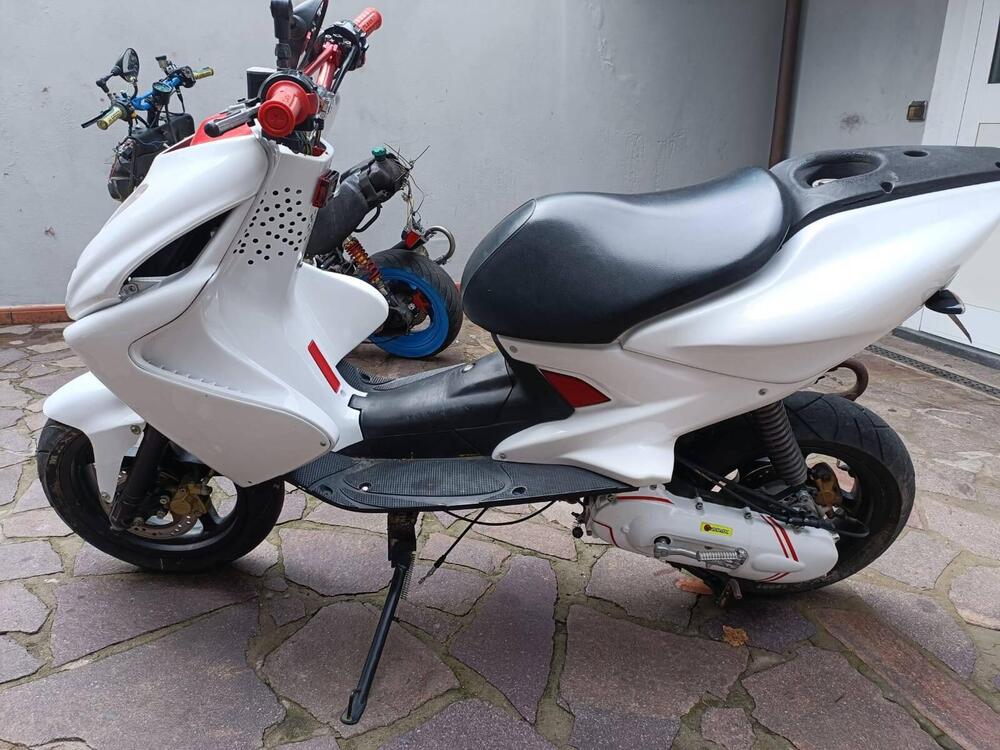 Yamaha Aerox 50 (1999 - 07) (5)