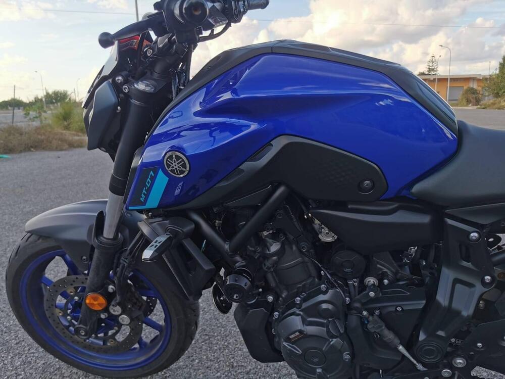 Yamaha MT-07 Pure (2023 - 24) (4)