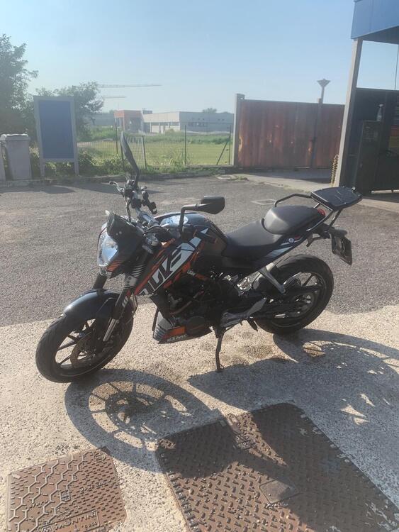 KTM 125 Duke (5)