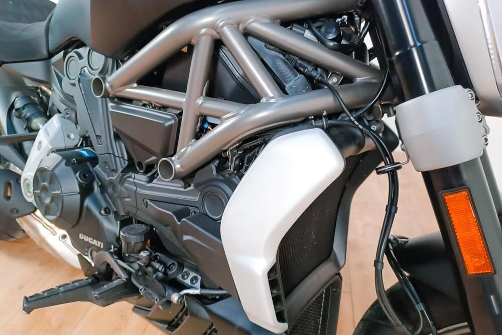 Ducati Diavel 1260 S (2019 - 20) (5)