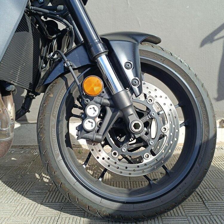 Yamaha MT-09 (2024 - 25) (4)