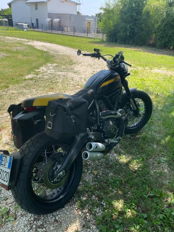 Ducati Scrambler 800 Full Throttle (2015 - 16)