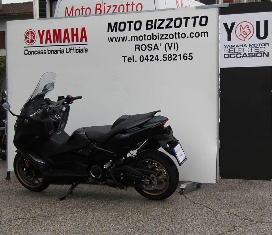 Yamaha T-Max 560 (2022 - 24) (4)