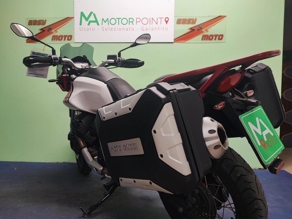 Moto Guzzi V85 TT Evocative Graphics (2019 - 20) (3)