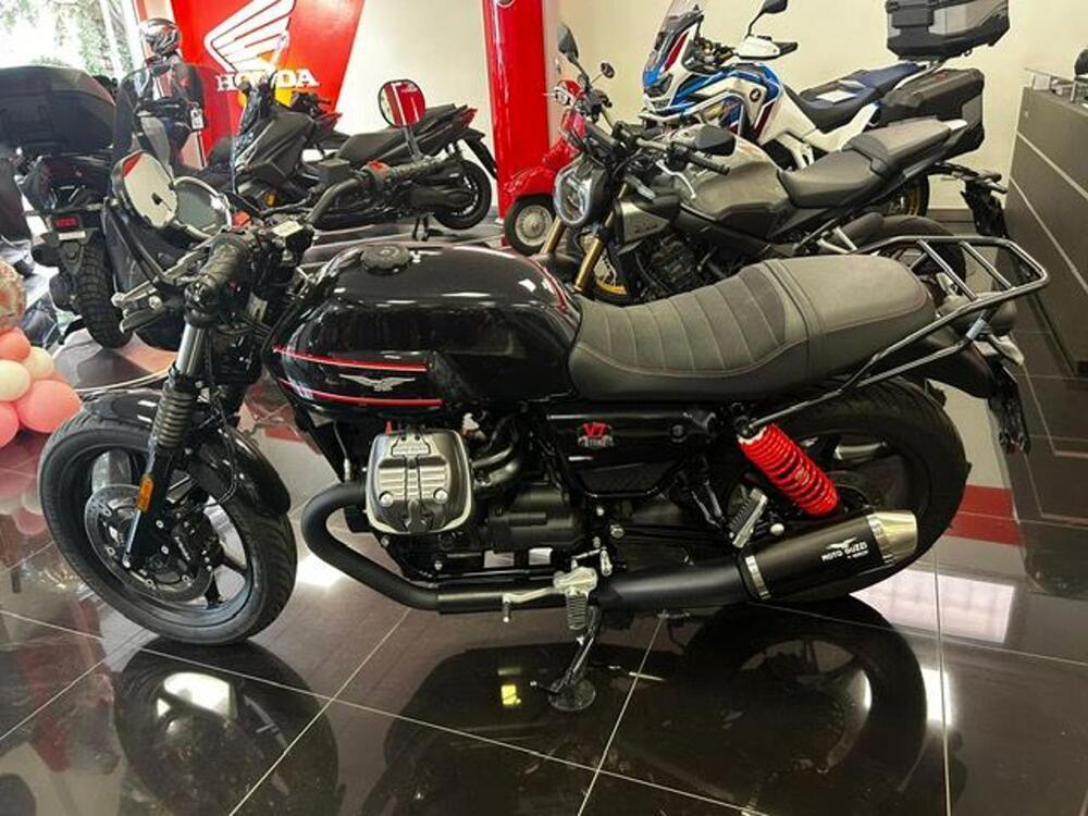 Moto Guzzi V7 Special Edition (2022 - 24)