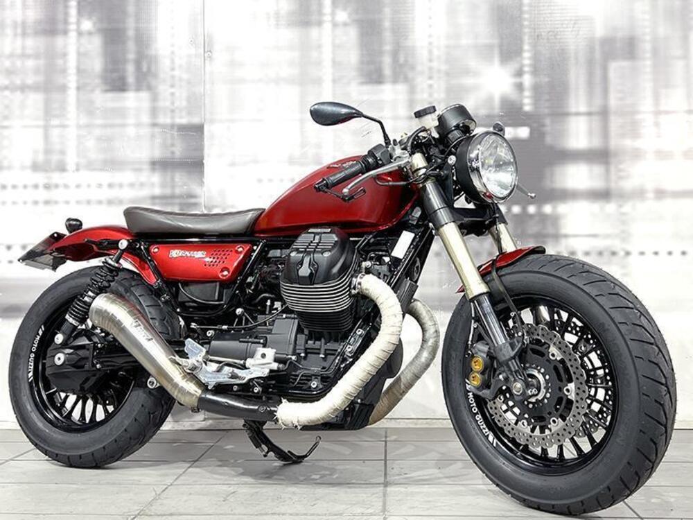 Moto Guzzi V9 Bobber (2016 - 18)