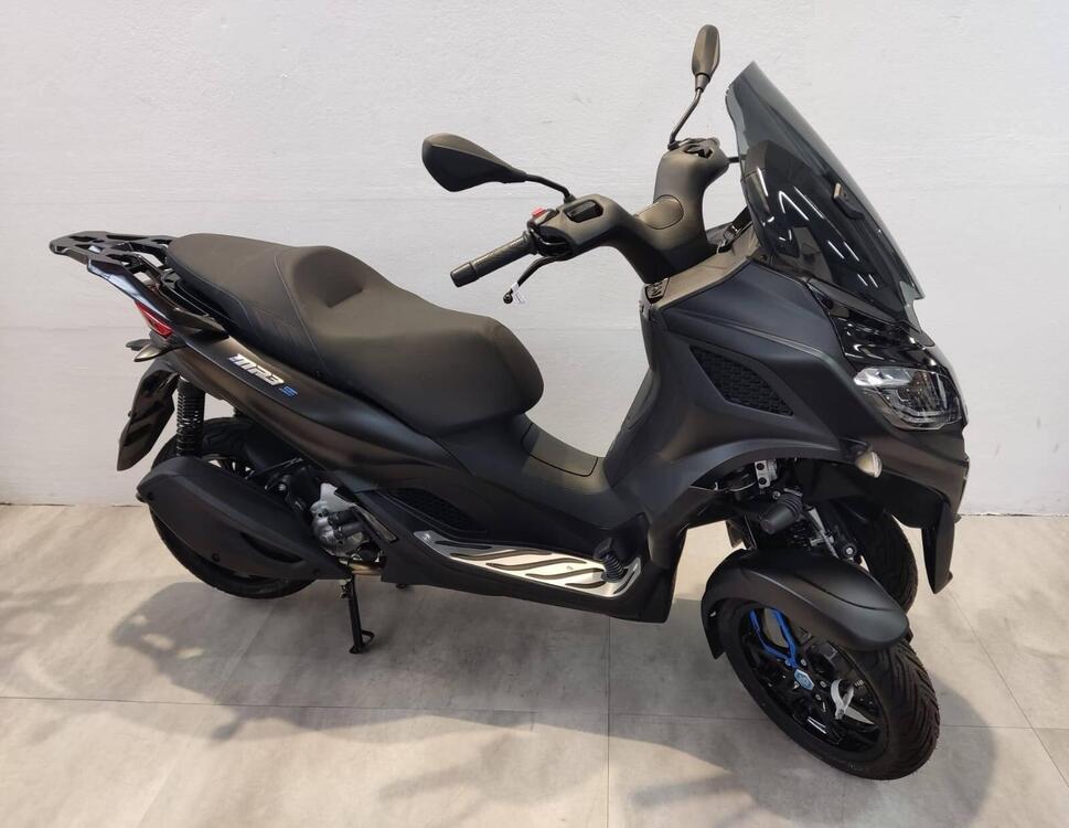 Piaggio MP3 310 Sport (2025)