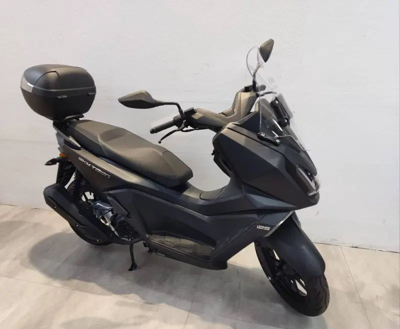 Kymco Skytown 125i (2024 - 26)