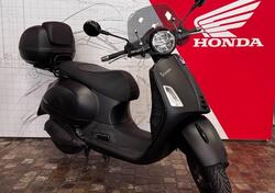 Vespa GTS 300 Hpe Super Tech (2019) usata