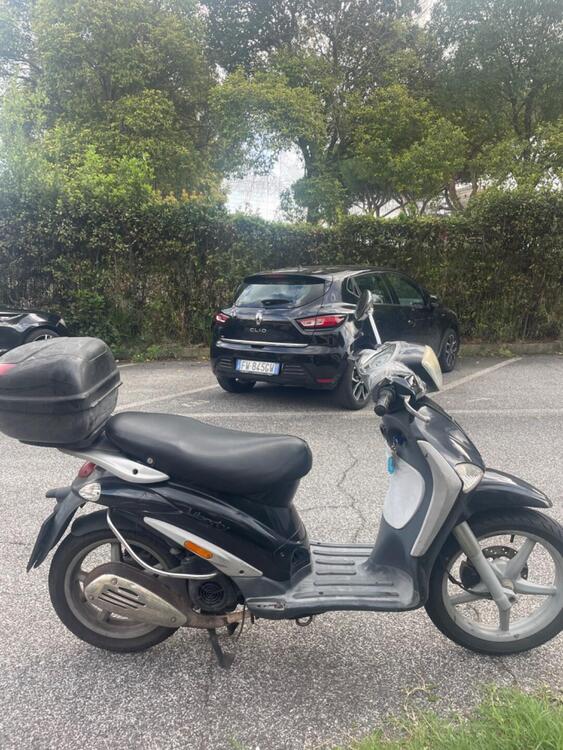 Piaggio Liberty 200 4T  (2)