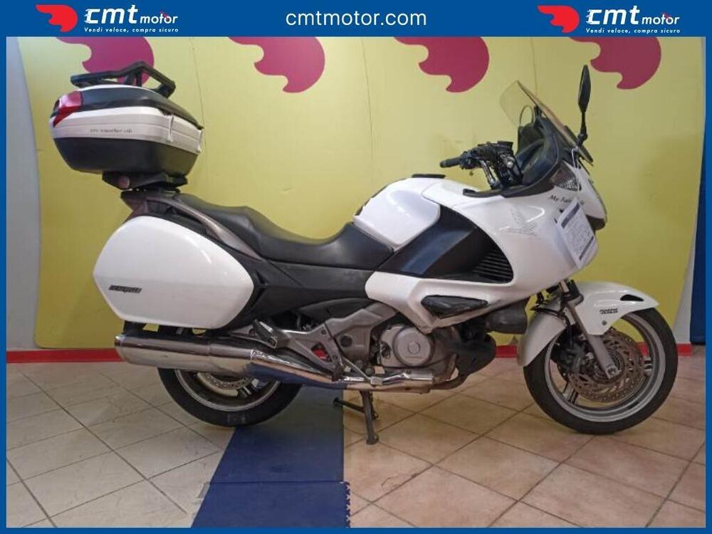 Honda Deauville 700 ABS