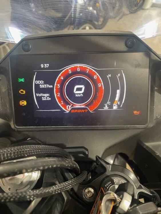 CFMOTO 650MT (2021 - 24) (3)