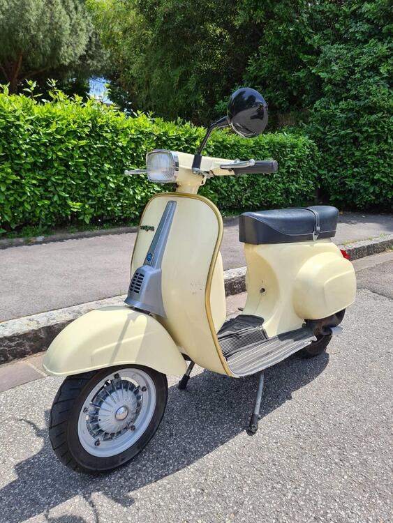 Piaggio Vespa 50 Special (3)