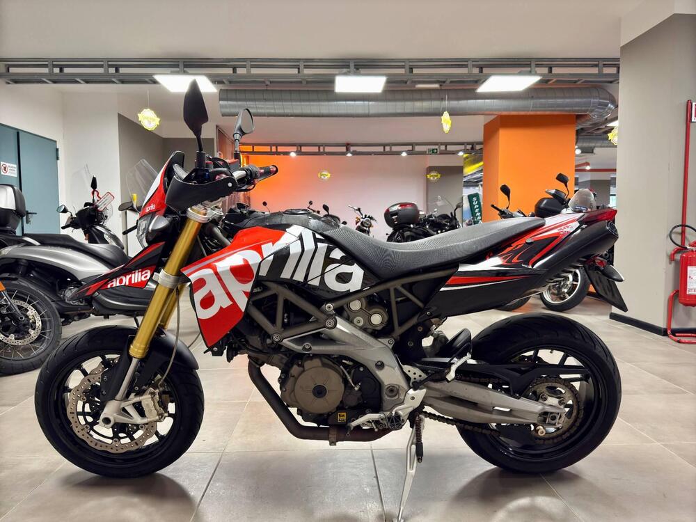 Aprilia Dorsoduro 750 (2009 - 14) (4)