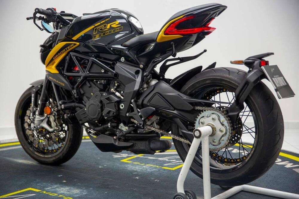 MV Agusta Dragster 800 (2020) (5)