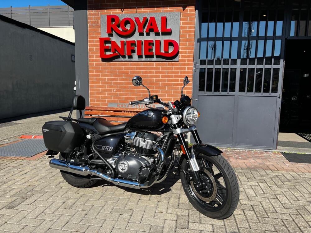 Royal Enfield Super Meteor 650 (2023 - 24)