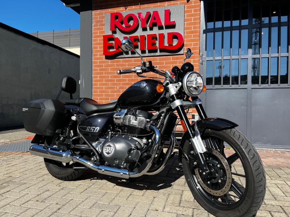 Royal Enfield Super Meteor 650 (2023 - 24) (2)