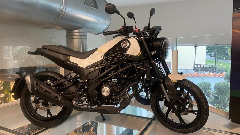 Benelli Leoncino 125 (2022 - 24) (4)