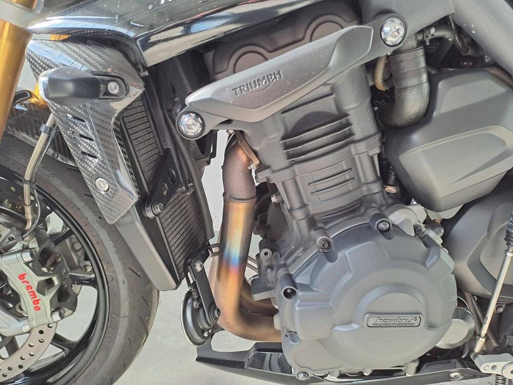 Triumph Speed Triple 1200 RS (2021 - 24) (2)