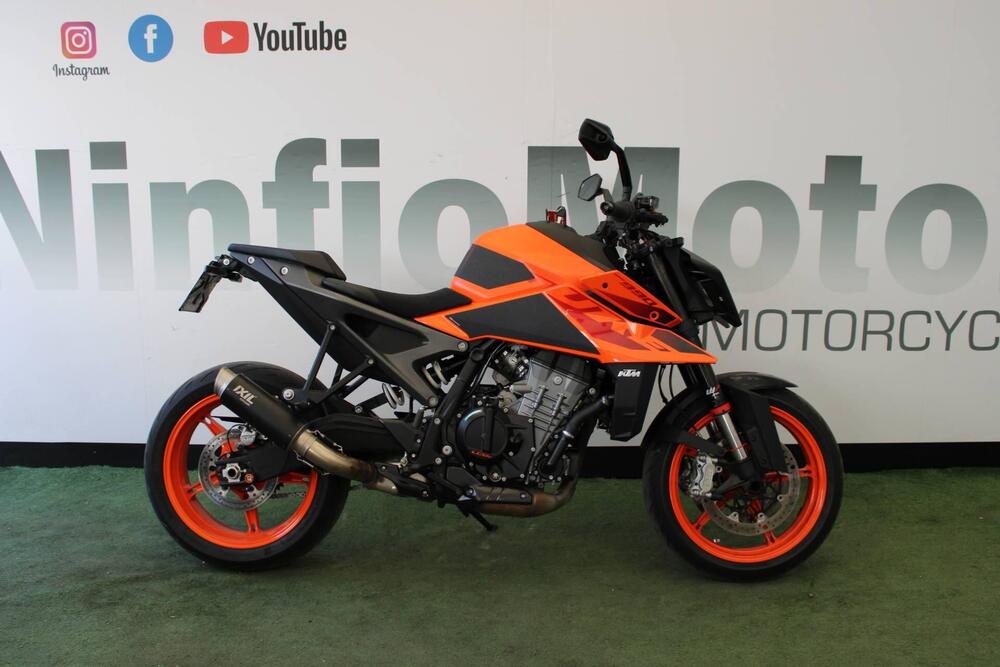 KTM 990 Duke (2024)