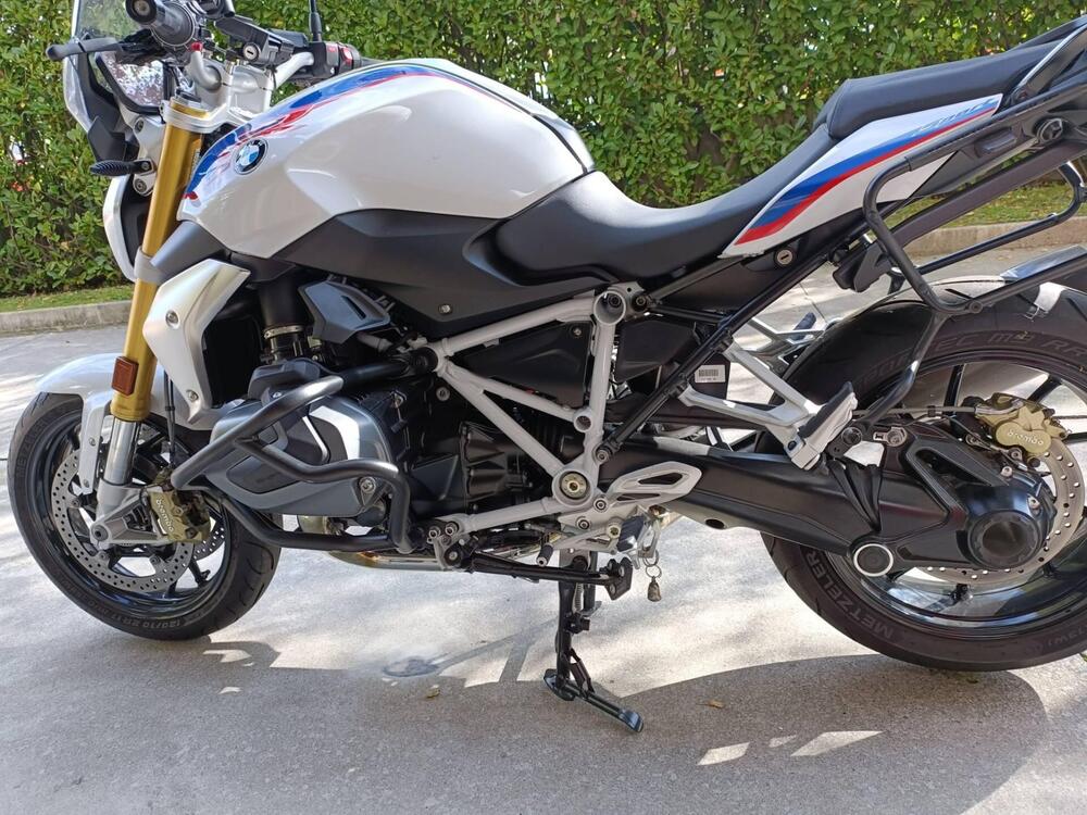 Bmw R 1250 R (2021 - 25) (4)