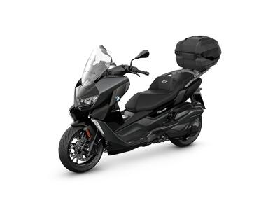 BMW aggiorna i suoi scooter C 400 X e C 400 GT: pi&ugrave; spazio, pi&ugrave; tecnologia, pi&ugrave; stile