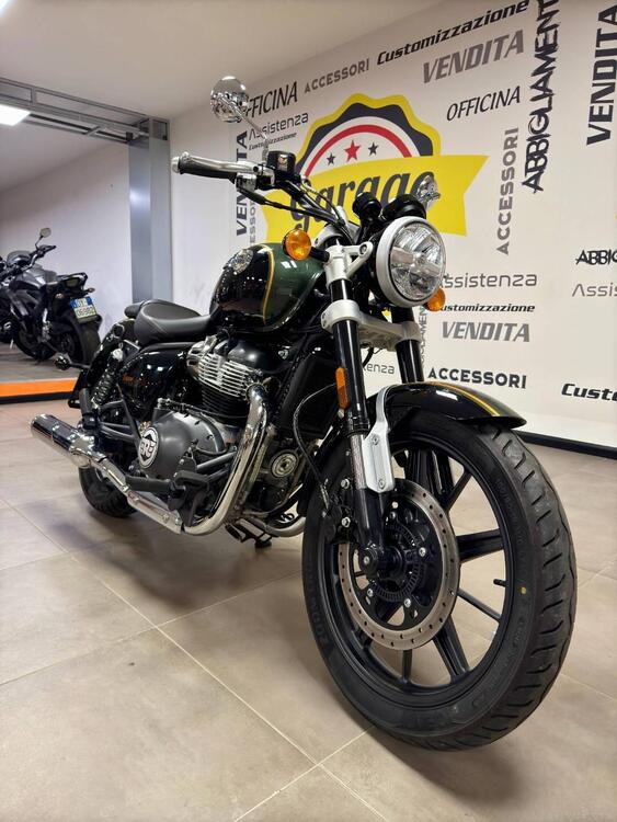 Royal Enfield Super Meteor 650 (2023 - 24) (2)