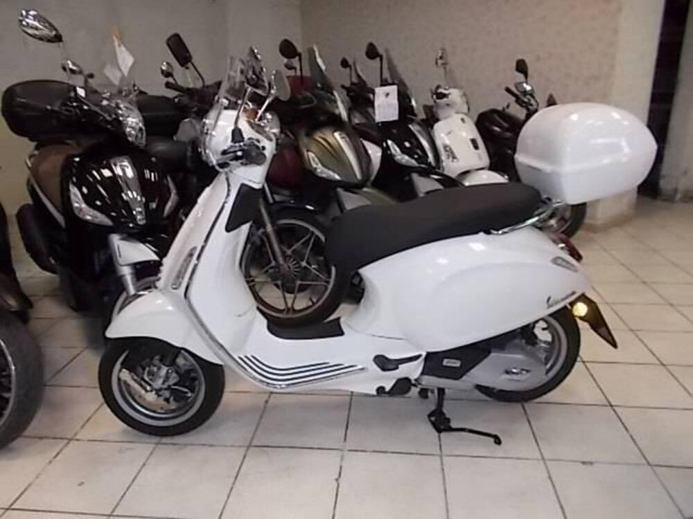 Vespa Primavera 125 (2024)