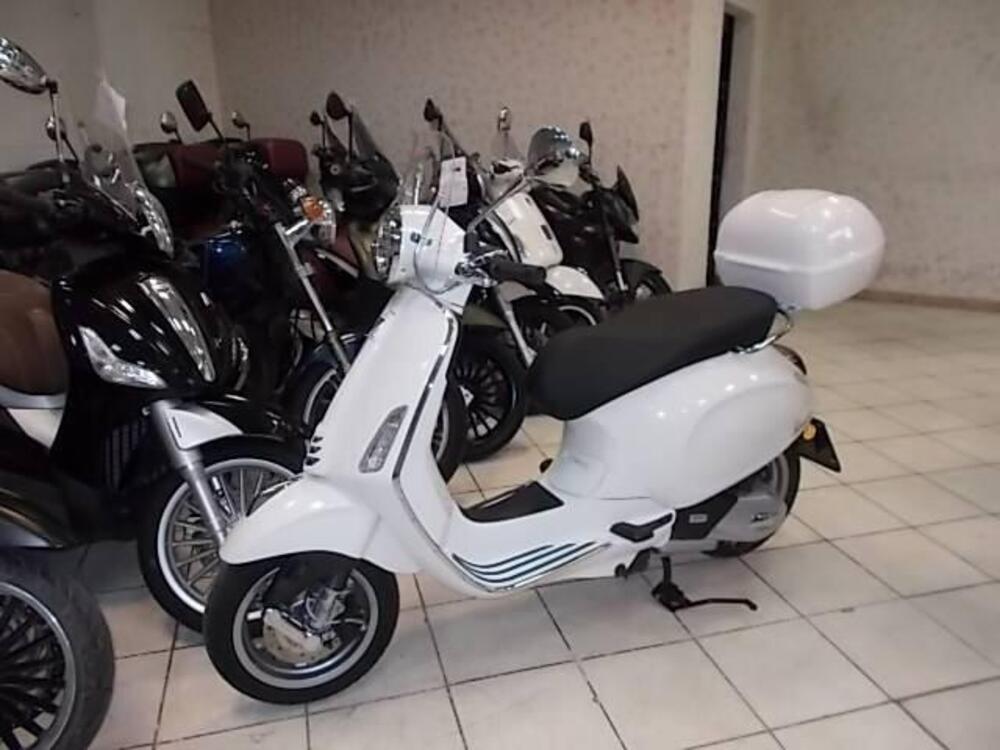 Vespa Primavera 125 (2024) (2)