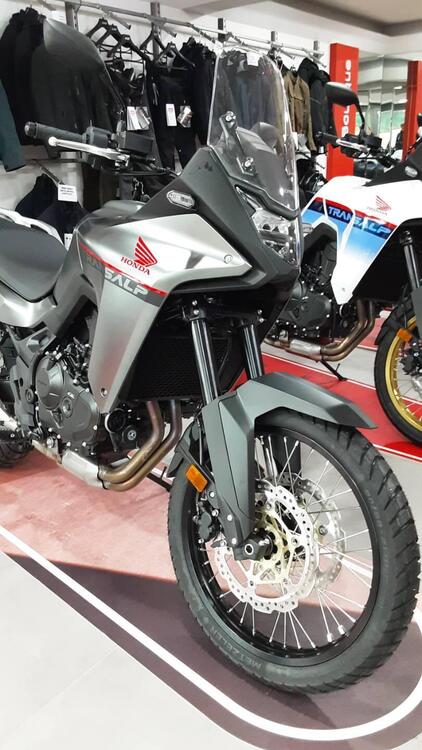 Honda Transalp XL750 (2023 - 24) (3)