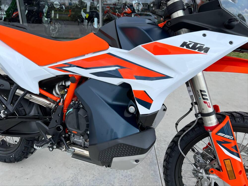 KTM 890 Adventure R (2023 - 24) (3)