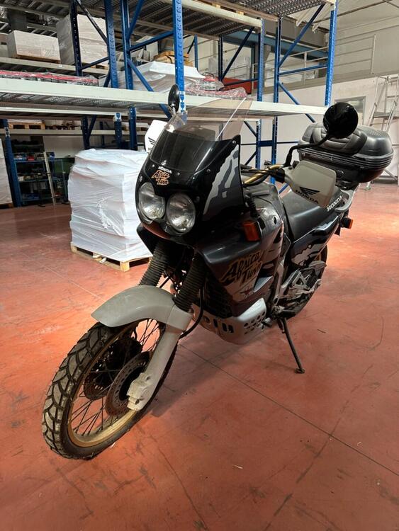 Honda Africa Twin XRV 750 (1993 - 95) (2)